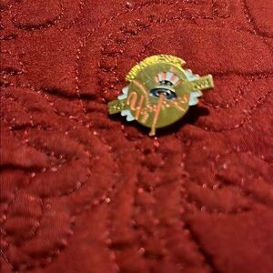 Yankees 100th anniversary pin 1903-2003